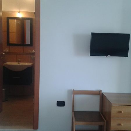 Borgo Marinaro Bed & Breakfast มารีนาดีกาเมโรตา ภายนอก รูปภาพ