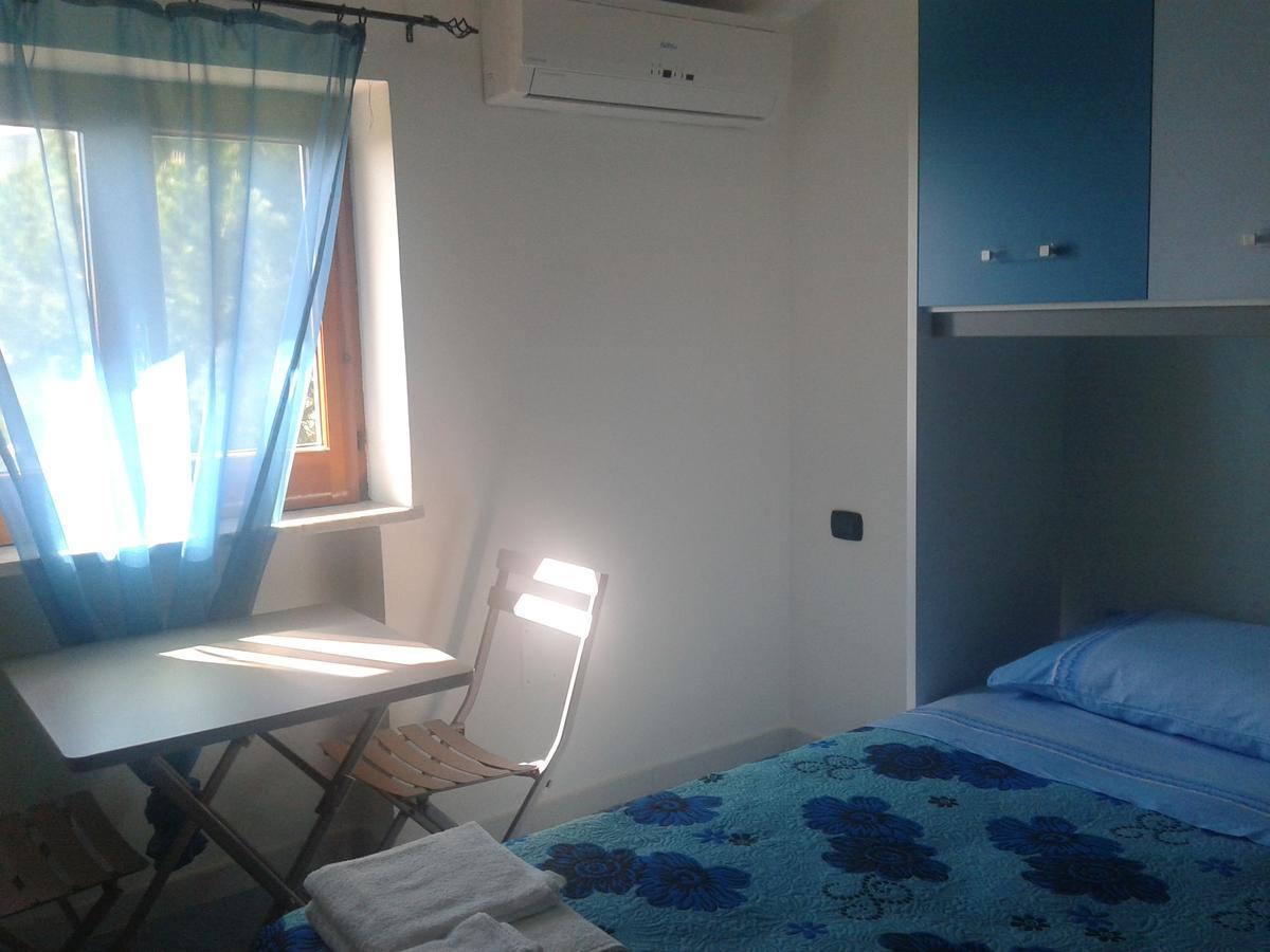 Borgo Marinaro Bed & Breakfast มารีนาดีกาเมโรตา ภายนอก รูปภาพ