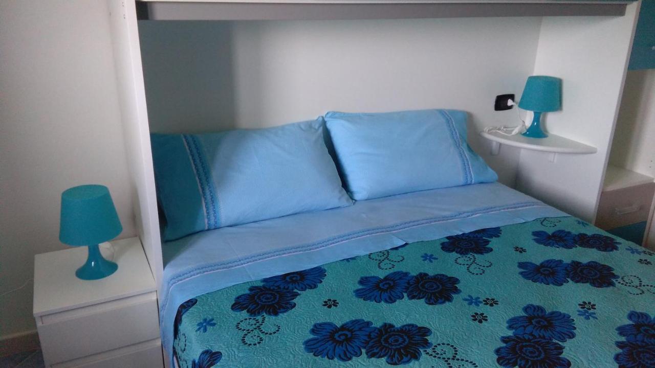 Borgo Marinaro Bed & Breakfast มารีนาดีกาเมโรตา ภายนอก รูปภาพ