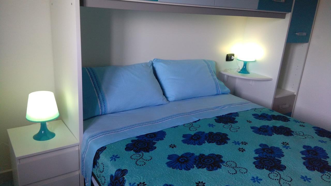 Borgo Marinaro Bed & Breakfast มารีนาดีกาเมโรตา ภายนอก รูปภาพ